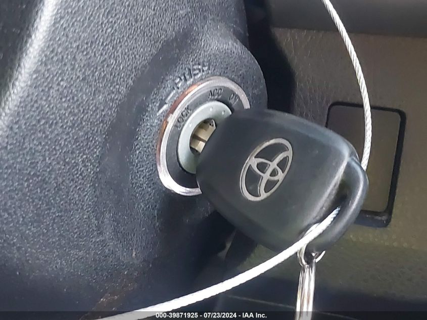 2016 Toyota Rav4 Xle VIN: JTMRFREV8GJ077461 Lot: 39871925