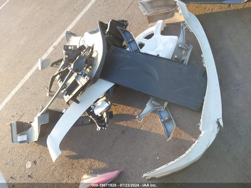 2016 Toyota Rav4 Xle VIN: JTMRFREV8GJ077461 Lot: 39871925