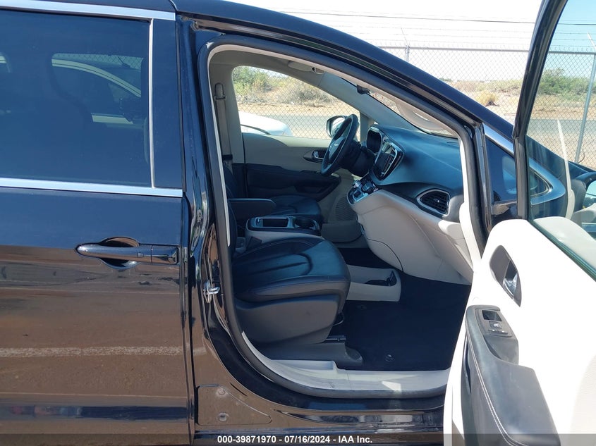 2023 CHRYSLER PACIFICA TOURING L - 2C4RC1BG4PR631719