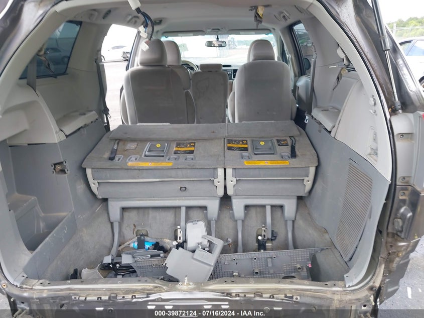 2013 Toyota Sienna Le V6 8 Passenger VIN: 5TDKK3DC3DS284011 Lot: 39872124