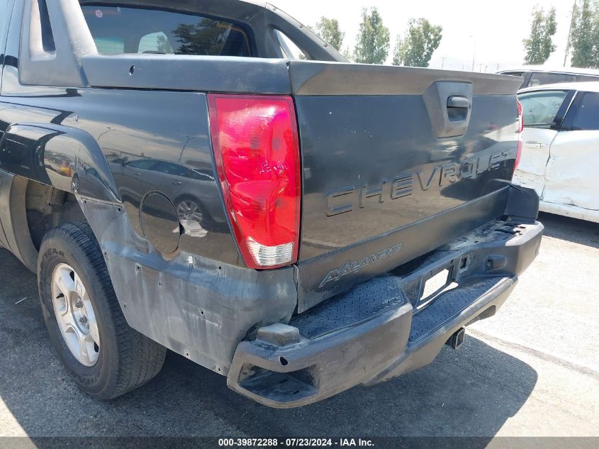 2004 Chevrolet Avalanche 1500 VIN: 3GNEC12TX4G215596 Lot: 39872288