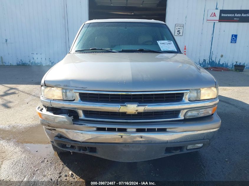 2000 Chevrolet Suburban Lt VIN: 3GNGK26U5YG151705 Lot: 39872487