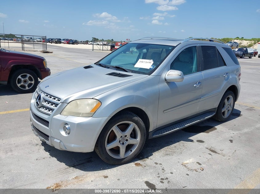 2009 Mercedes-Benz Ml 550 4Matic VIN: 4JGBB72E19A449324 Lot: 39872690