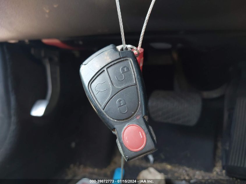 2004 Mercedes-Benz E 500 VIN: WDBUF70J44A513865 Lot: 39872773