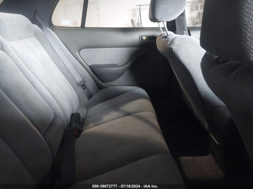 1994 Toyota Camry Le VIN: 4T1SK12E9RU395573 Lot: 39872777