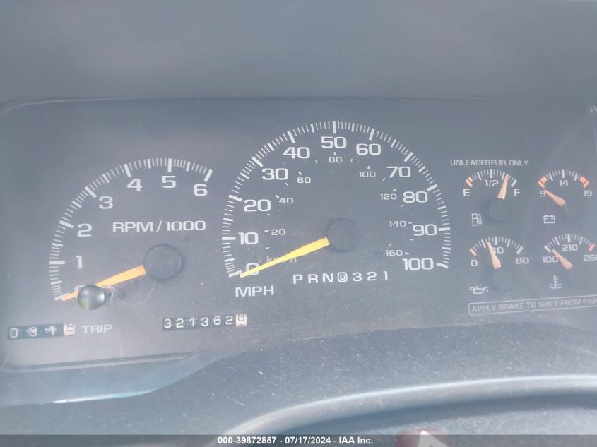 1999 GMC Suburban K1500 VIN: 1GKFK16R0XJ802492 Lot: 39872857