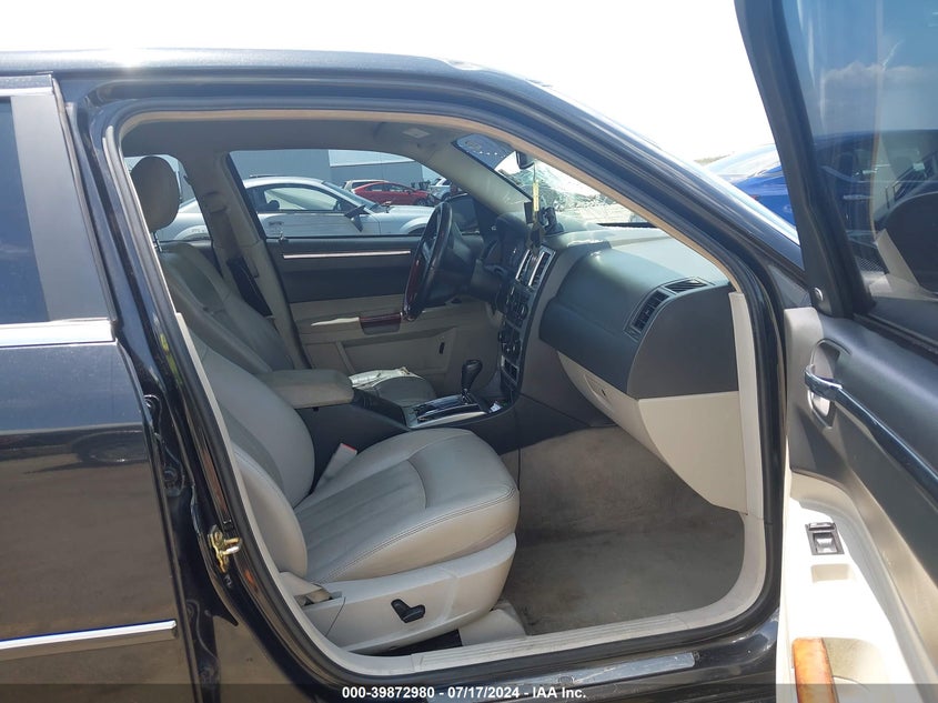 2006 Chrysler 300C VIN: 2C3KA63H36H519448 Lot: 39872980