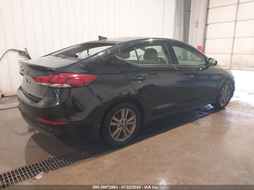 VIN 5NPD84LF6HH080789 2017 HYUNDAI ELANTRA SE