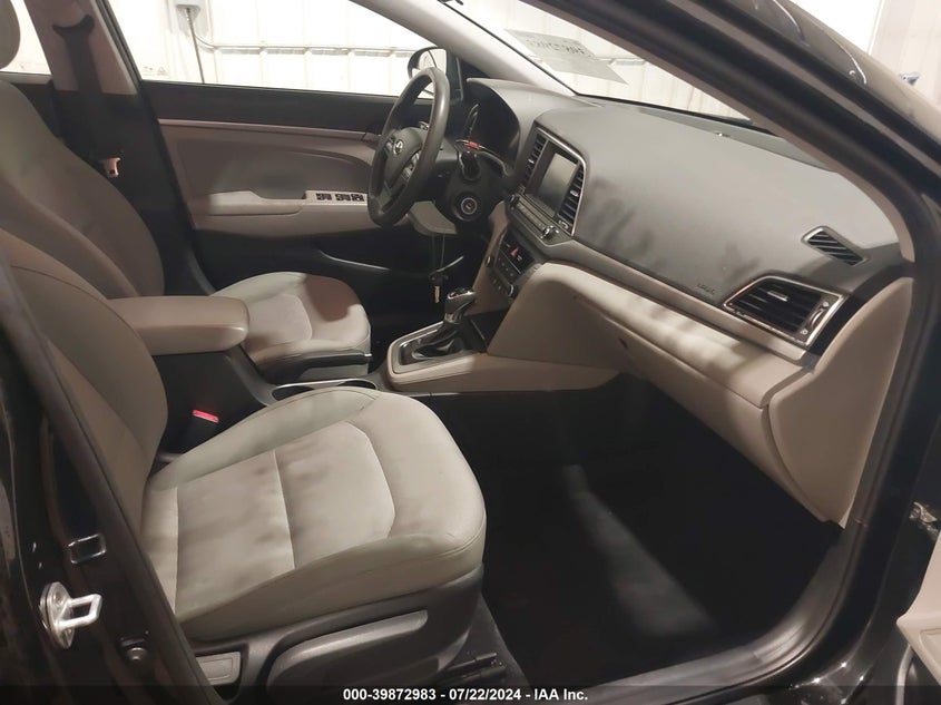 VIN 5NPD84LF6HH080789 2017 HYUNDAI ELANTRA SE