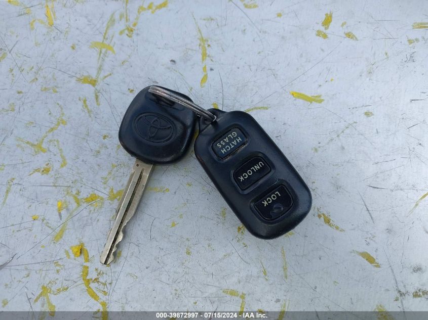 2007 Toyota Matrix Xr VIN: 2T1KR32E37C638901 Lot: 39872997