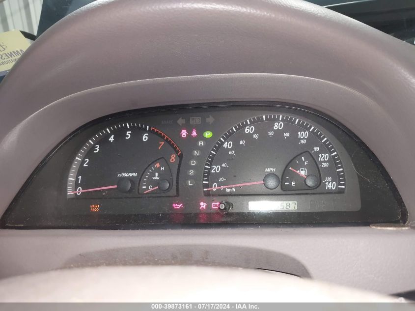 2004 Toyota Camry Le VIN: 4T1BE32K84U888551 Lot: 39873161