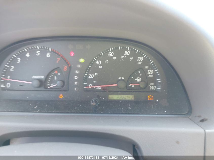 2003 Toyota Camry Xle VIN: 4T1BE30K93U229668 Lot: 39873168