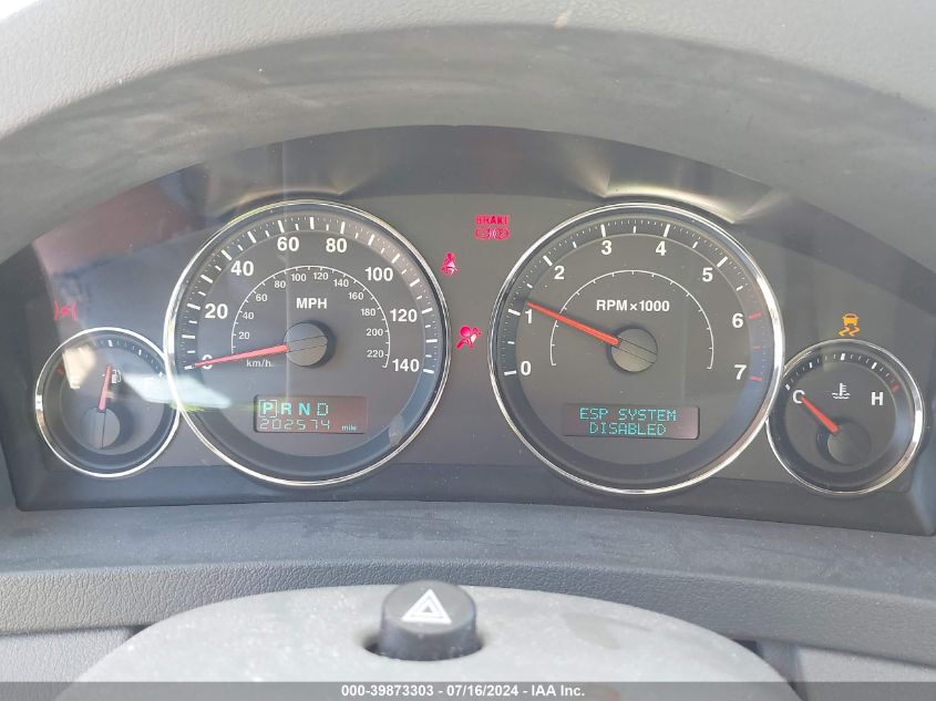 2005 Jeep Grand Cherokee Limited VIN: 1J8HR58225C596013 Lot: 39873303