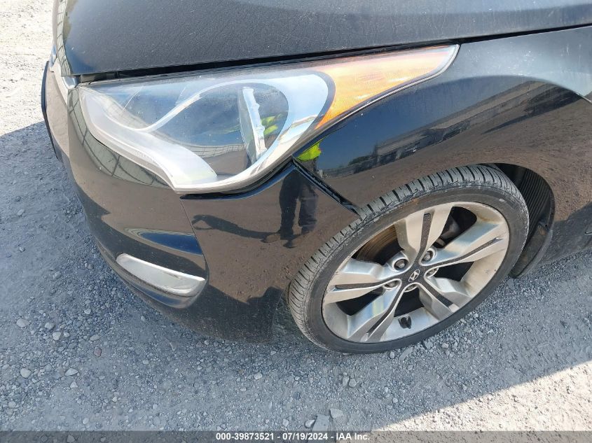 2012 Hyundai Veloster Base W/Red/Black VIN: KMHTC6AD2CU049248 Lot: 39873521