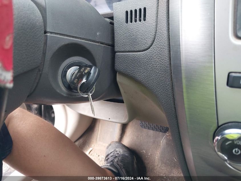 2011 Ford Fusion S VIN: 3FAHP0GA9BR329172 Lot: 39873613