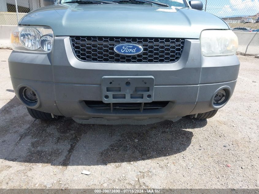 2005 Ford Escape Hybrid VIN: 1FMYU95H25KB95665 Lot: 39873690
