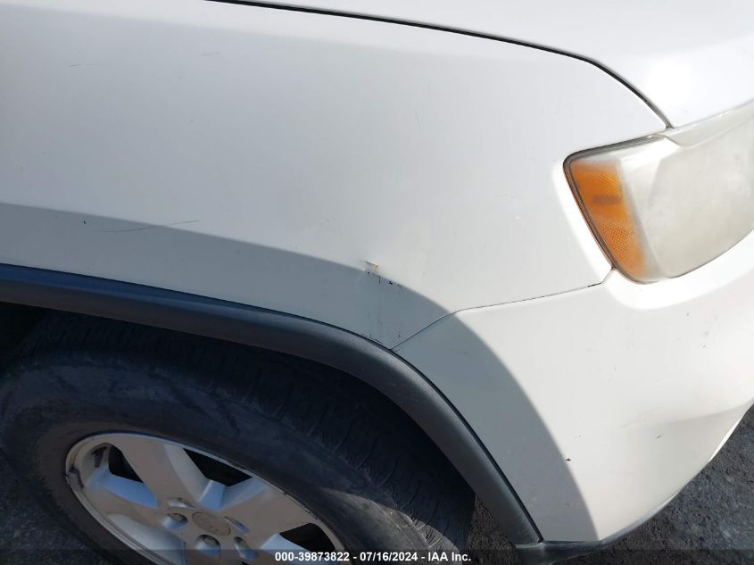 2011 Jeep Grand Cherokee Laredo VIN: 1J4RS4GG8BC568679 Lot: 39873822