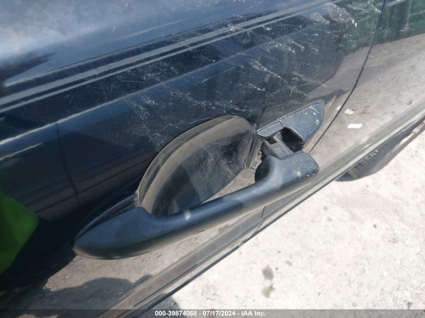 2004 Honda Pilot Ex-L VIN: 5FNYF18554B005015 Lot: 39874068