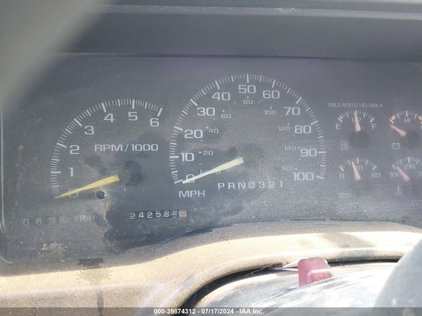 1998 GMC Sierra C1500 VIN: 1GTEC19M9WE548681 Lot: 39874312