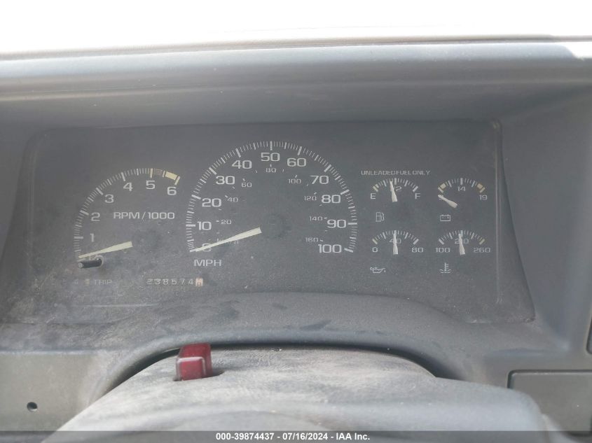 1996 Chevrolet Gmt-400 C1500 VIN: 1GCEC19M0TE120882 Lot: 39874437