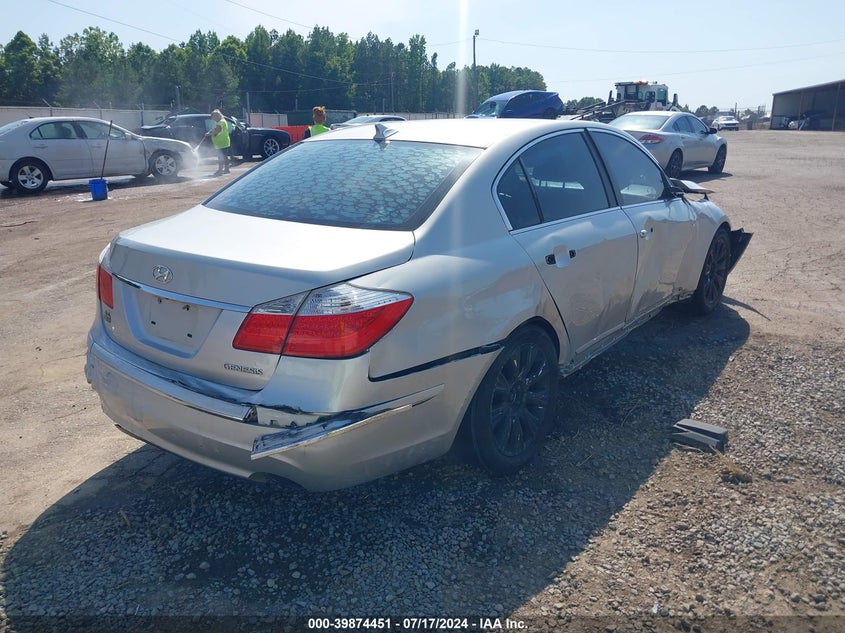 2011 Hyundai Genesis 3.8 VIN: KMHGC4DEXBU134198 Lot: 39874451