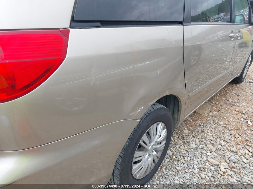 2009 Toyota Sienna Le VIN: 5TDZK23C09S262775 Lot: 39874490