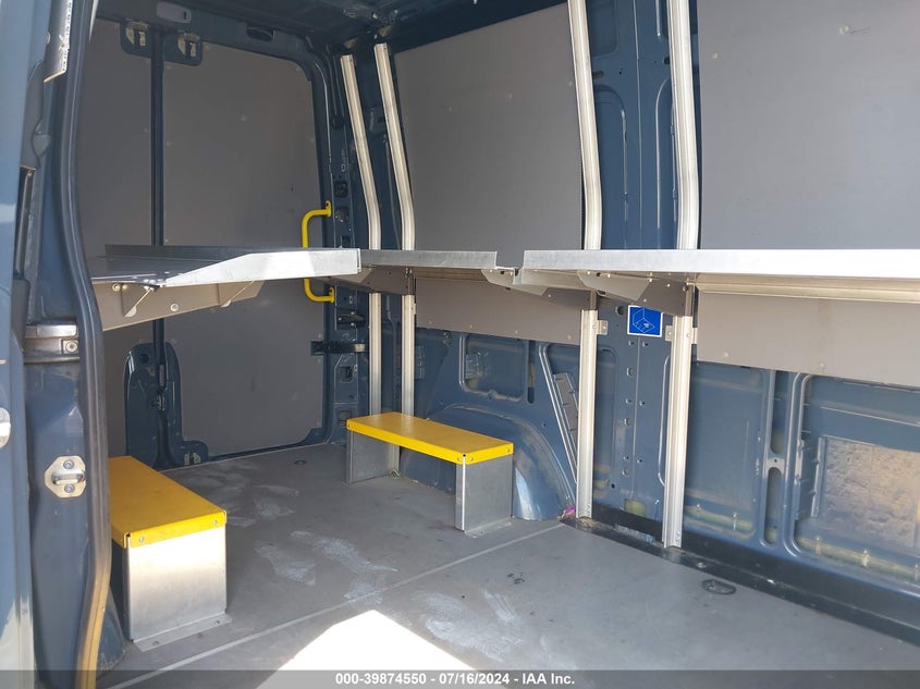 VIN WD3PE7CDXJP645121 2018 MERCEDES-BENZ SPRINTER 2500 STANDARD ROOF V6