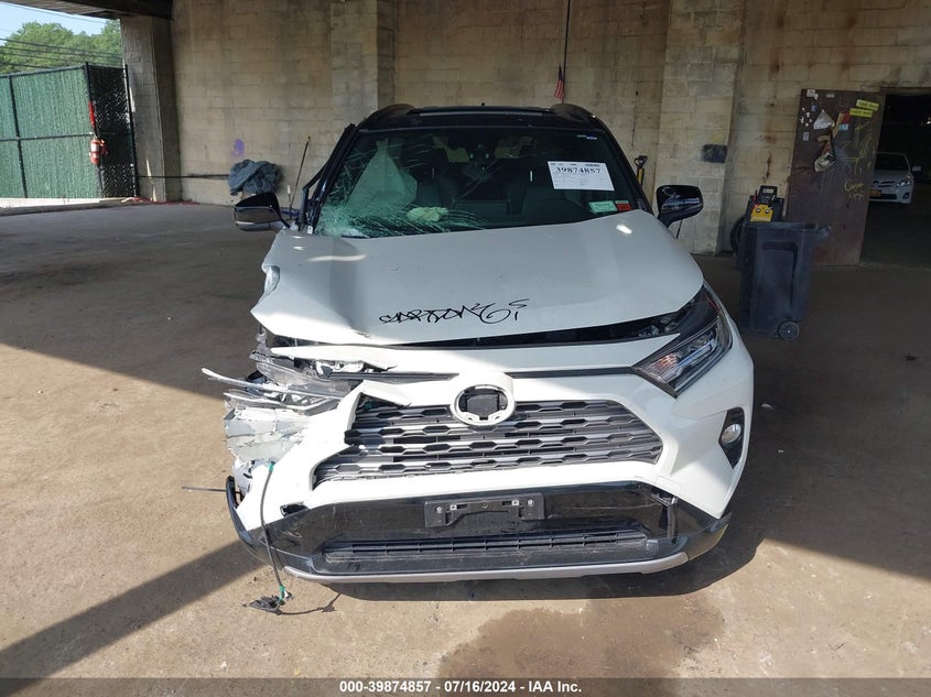 2020 TOYOTA RAV4 HYBRID XSE - JTMEWRFV8LJ040806