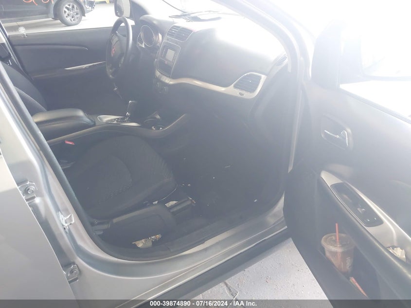 VIN 3C4PDCABXHT673302 2017 DODGE JOURNEY SE