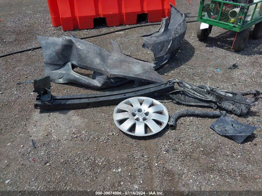 2003 Toyota Corolla Le VIN: 2T1BR38E63C111565 Lot: 39874986