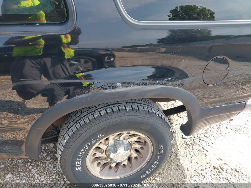 1998 Ford Explorer Sport VIN: 1FMYU22X2WUC30519 Lot: 39875036