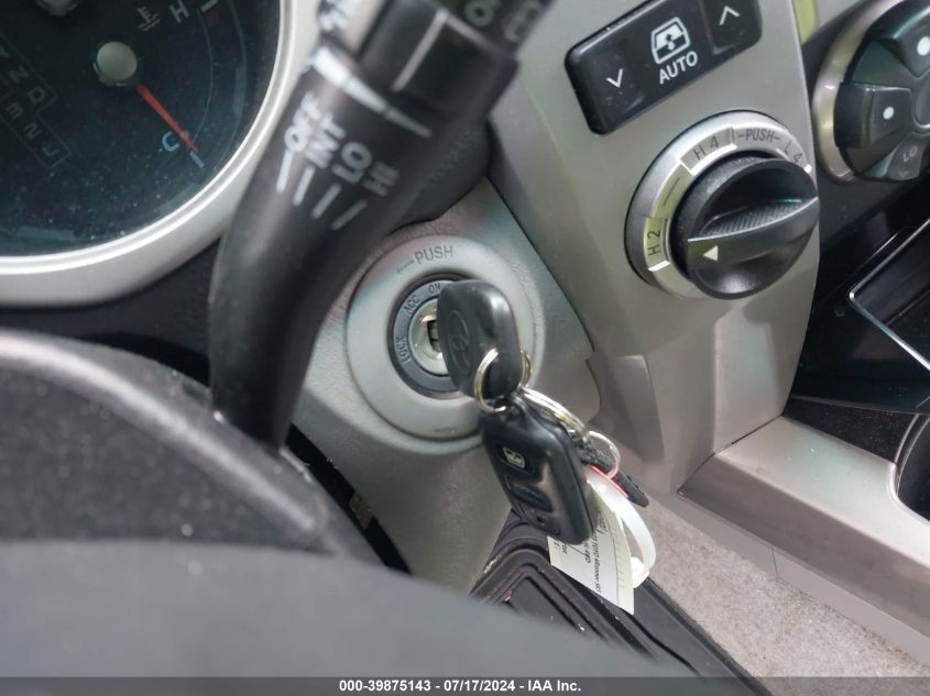 2003 Toyota 4Runner Sr5 V6 VIN: JTEBU14RX38003758 Lot: 39875143