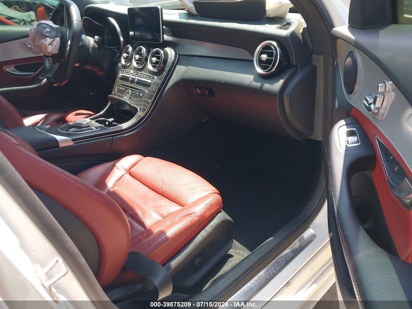 VIN 55SWF4JB6JU273686 2018 MERCEDES-BENZ C 300