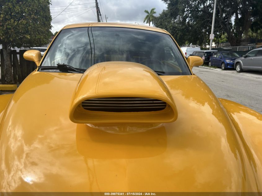 1GCES14P04B107606 | 2004 CHEVROLET SSR