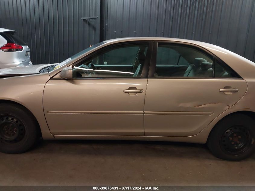 2005 Toyota Camry Le/Xle/Se VIN: 4T1BE32K75U038671 Lot: 39875431