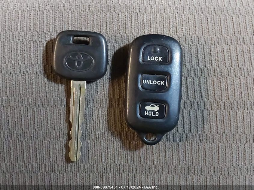 2005 Toyota Camry Le/Xle/Se VIN: 4T1BE32K75U038671 Lot: 39875431