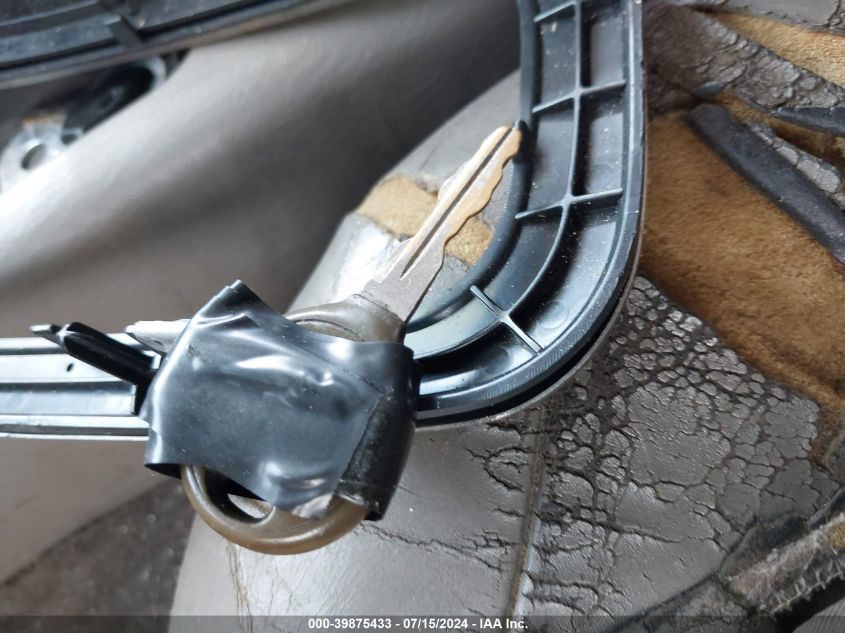 2004 Jeep Grand Cherokee Laredo VIN: 1J4GX48S94C205418 Lot: 39875433