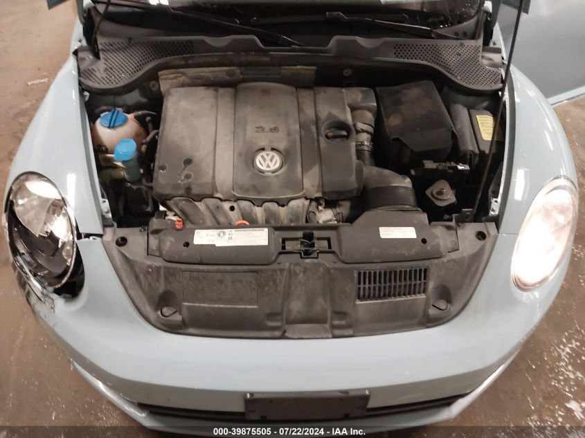 2013 Volkswagen Beetle 2.5L VIN: 3VWJX7AT5DM600336 Lot: 39875505
