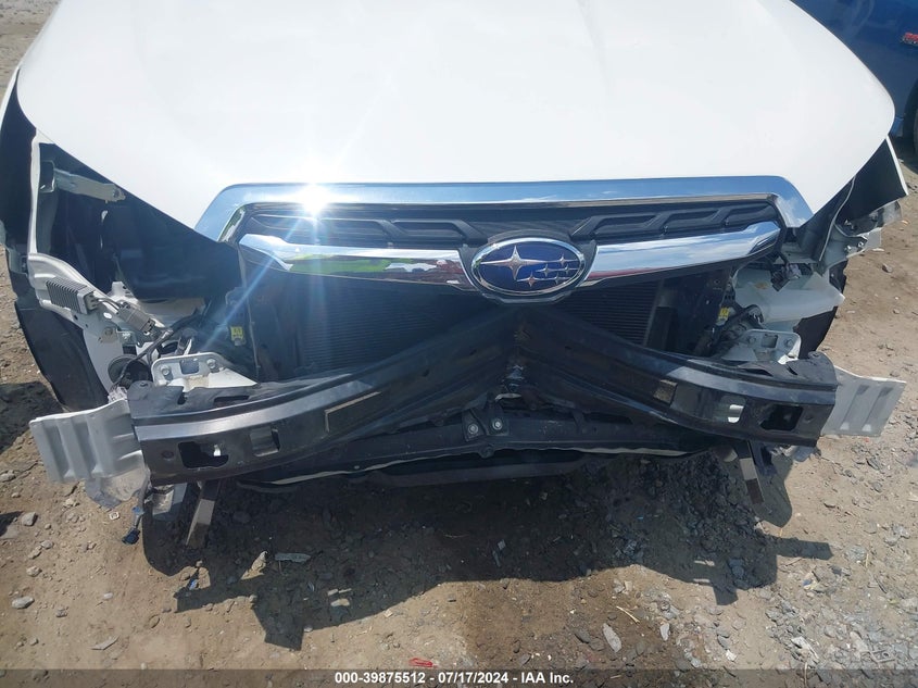 2018 Subaru Forester 2.5I Premium VIN: JF2SJAGC8JH575852 Lot: 39875512