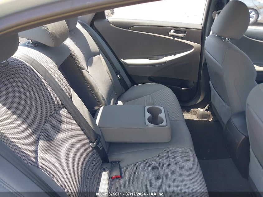 2014 Hyundai Sonata Gls VIN: 5NPEB4AC4EH884972 Lot: 39875611