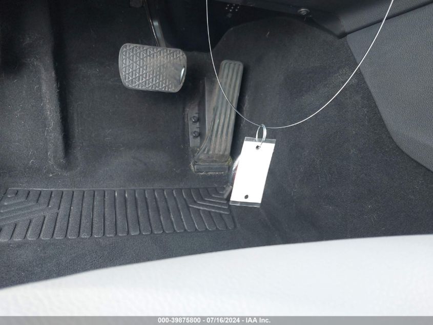 2012 Mercedes-Benz E 350 VIN: WDDHF5KB4CA623994 Lot: 39875800