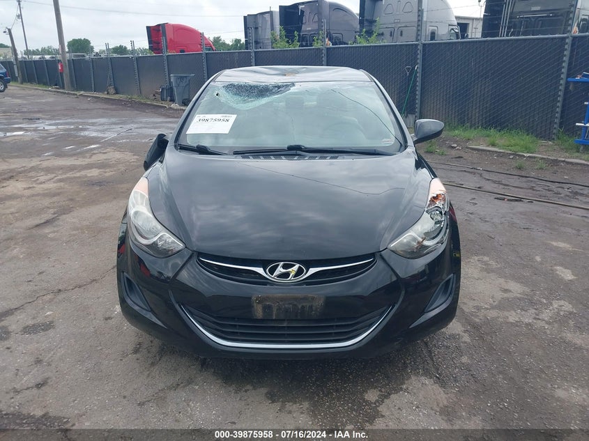 2012 Hyundai Elantra Gls VIN: 5NPDH4AE4CH102517 Lot: 39875958