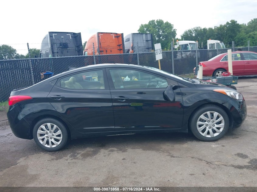 2012 Hyundai Elantra Gls VIN: 5NPDH4AE4CH102517 Lot: 39875958
