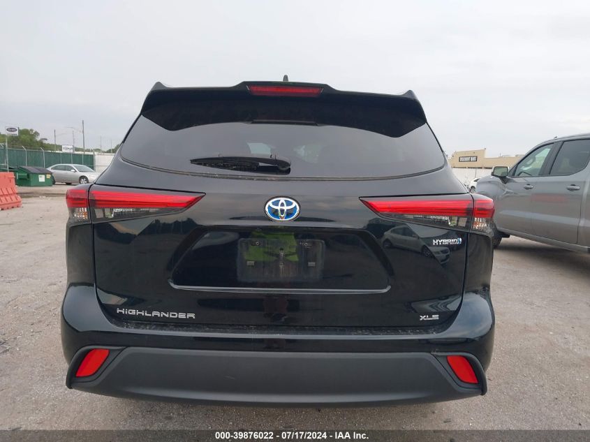 2022 Toyota Highlander Hybrid Xle VIN: 5TDGBRCH6NS552864 Lot: 39876022