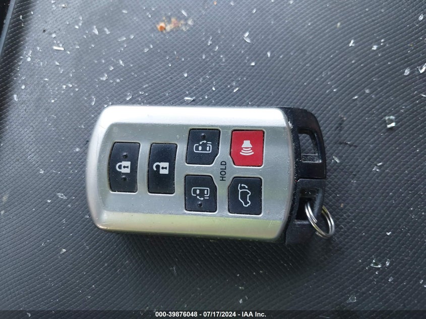 2012 Toyota Sienna Xle V6 8 Passenger VIN: 5TDYK3DC0CS203443 Lot: 39876048