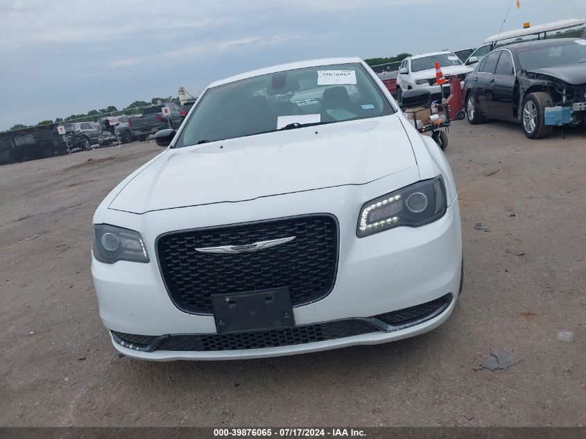 2019 Chrysler 300 Touring VIN: 2C3CCAAG3KH676757 Lot: 39876065