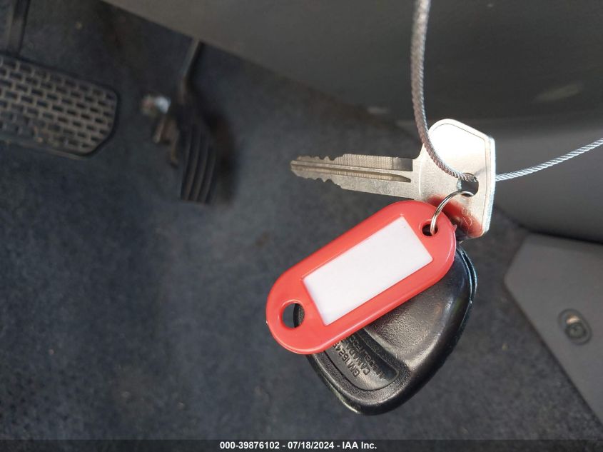 2004 Chevrolet Tracker Zr2 VIN: 2CNBJ734146915381 Lot: 39876102