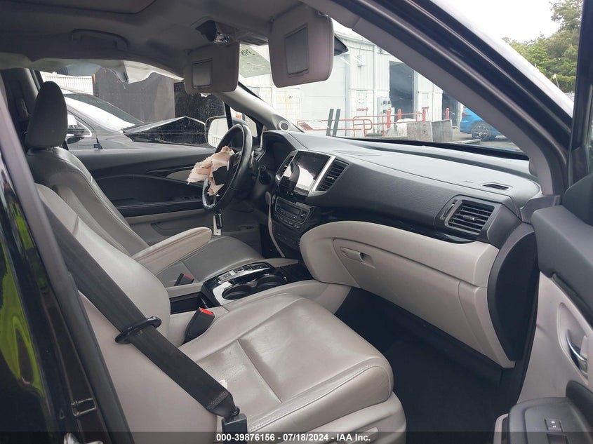 VIN 5FNYF6H96HB024341 2017 HONDA PILOT TOURING