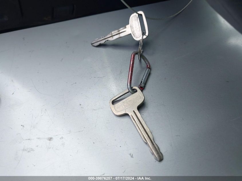 2000 Toyota Tacoma Xtracab Prerunner VIN: 4TASN92N3YZ575879 Lot: 39876257