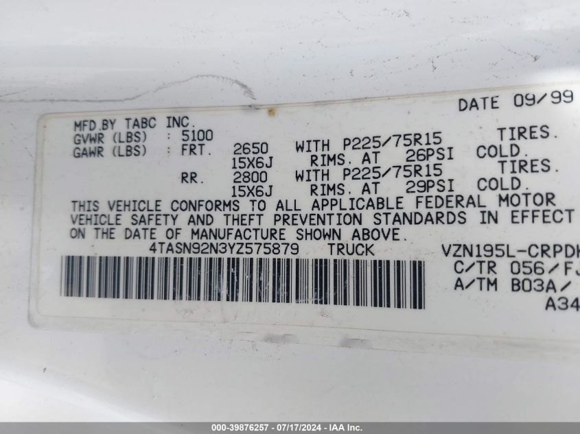 2000 Toyota Tacoma Xtracab Prerunner VIN: 4TASN92N3YZ575879 Lot: 39876257